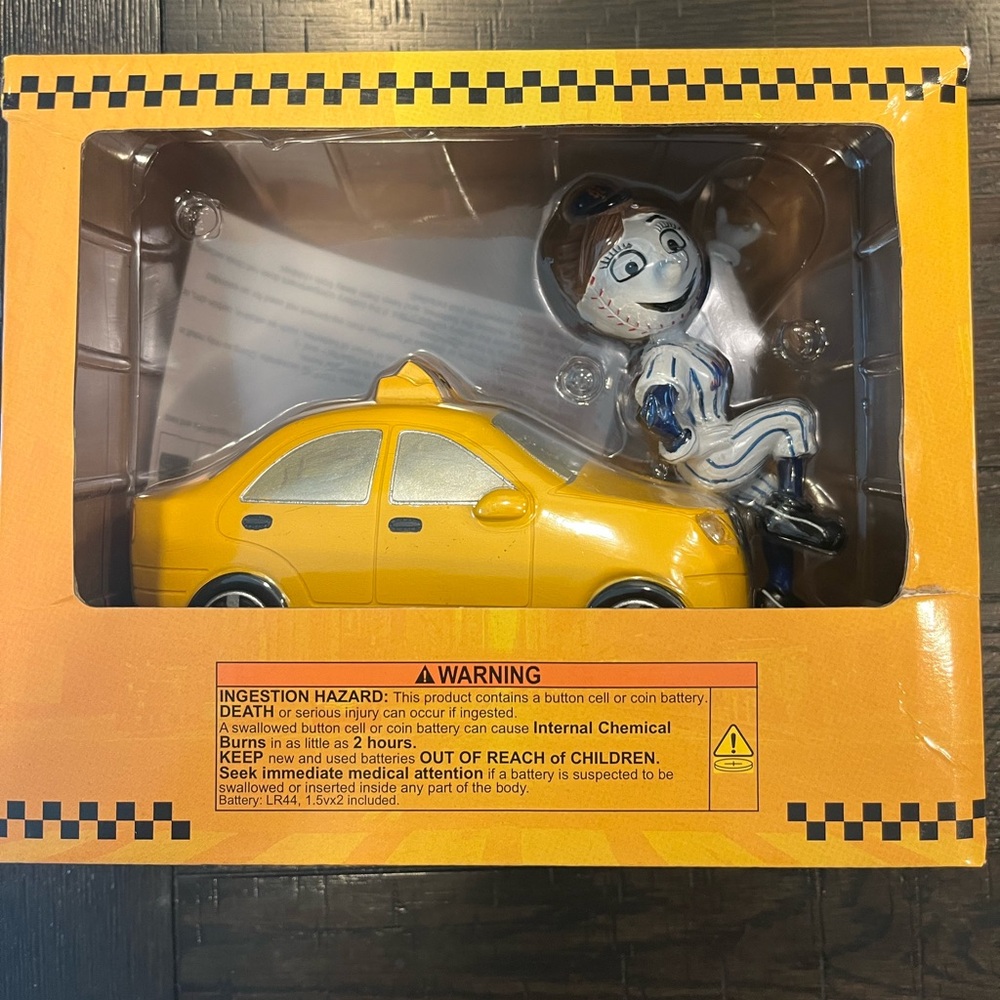 Mrs Met Taxi Cab Bobblehead
